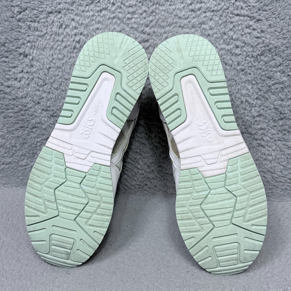 Asics Lyte Classic Womens Size 10.5 Low Top Sneakers Shoes White Green - Picture 7 of 9